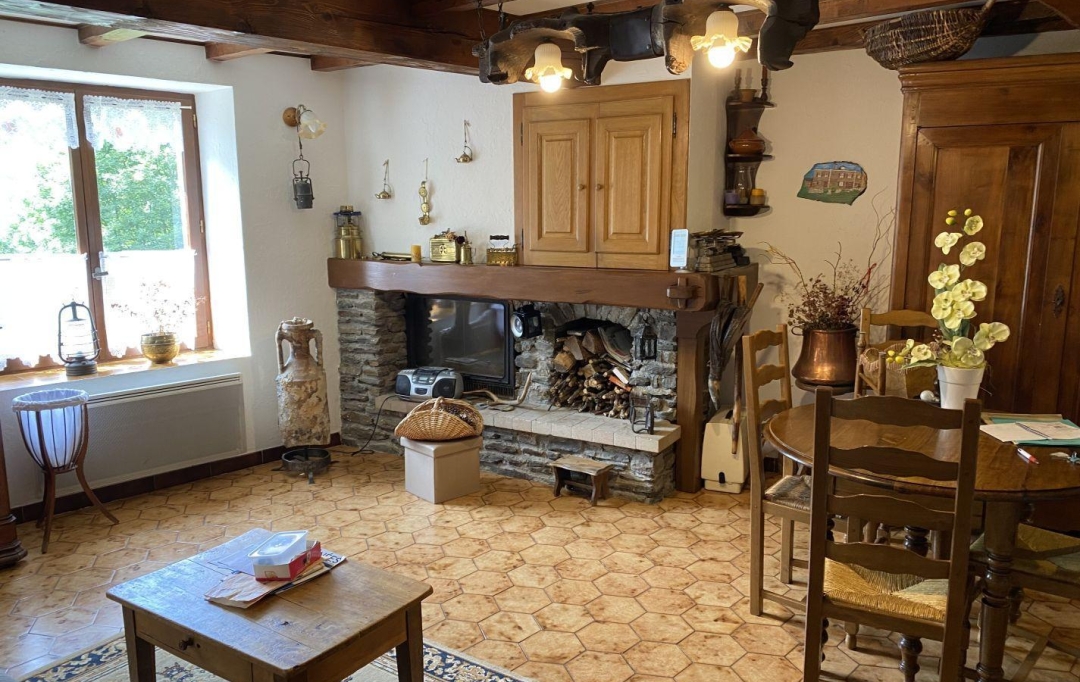 OVALIE IMMOBILIER : House | AUZAT (09220) | 148 m2 | 179 000 € 