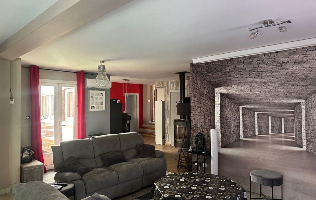 OVALIE IMMOBILIER : Maison / Villa | TARASCON-SUR-ARIEGE (09400) | 170 m2 | 249 000 € 