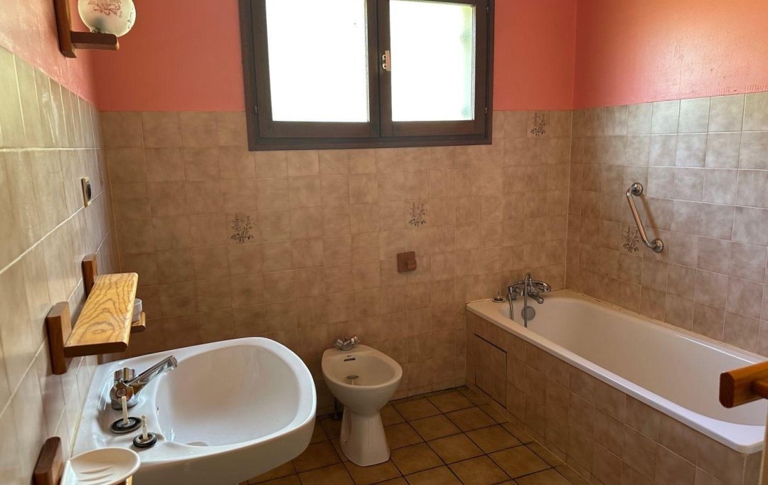 OVALIE IMMOBILIER : Maison / Villa | VICDESSOS (09220) | 110 m2 | 131 000 € 