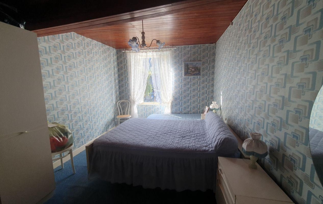 OVALIE IMMOBILIER : House | LES CABANNES (09310) | 138 m2 | 141 000 € 