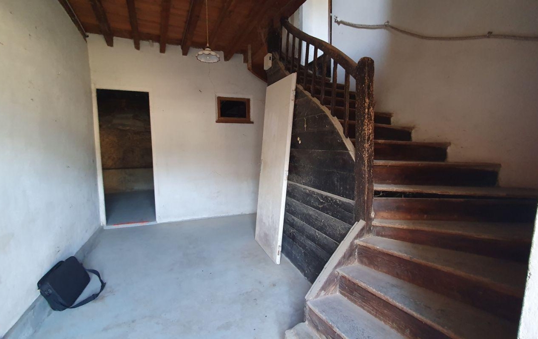 OVALIE IMMOBILIER : Maison / Villa | AX-LES-THERMES (09110) | 175 m2 | 95 000 € 