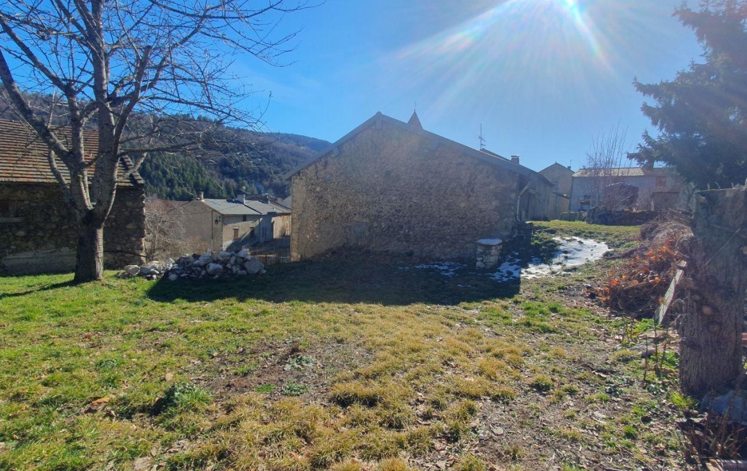 OVALIE IMMOBILIER : Maison / Villa | AX-LES-THERMES (09110) | 175 m2 | 95 000 € 