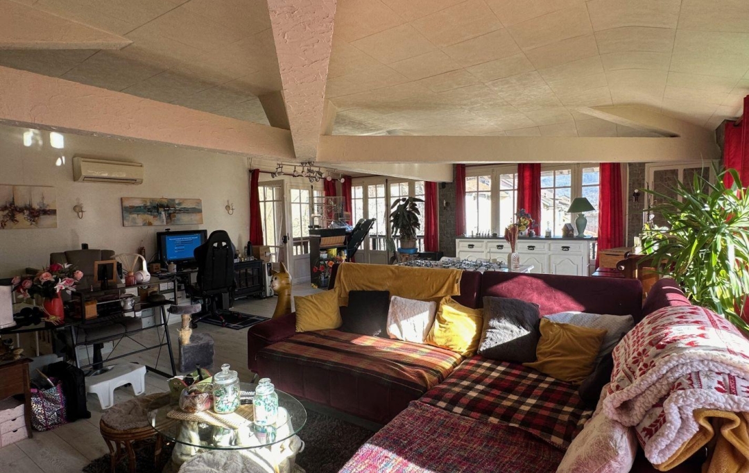 OVALIE IMMOBILIER : Maison / Villa | SURBA (09400) | 223 m2 | 249 000 € 