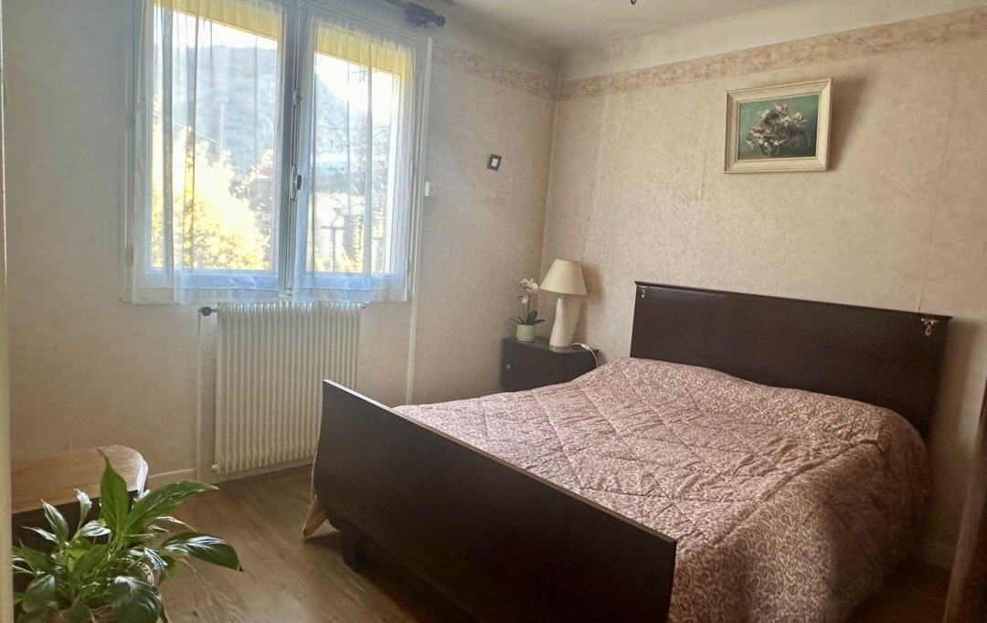 OVALIE IMMOBILIER : Maison / Villa | TARASCON-SUR-ARIEGE (09400) | 110 m2 | 159 500 € 