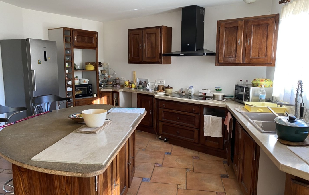 OVALIE IMMOBILIER : House | TARASCON-SUR-ARIEGE (09400) | 216 m2 | 440 000 € 