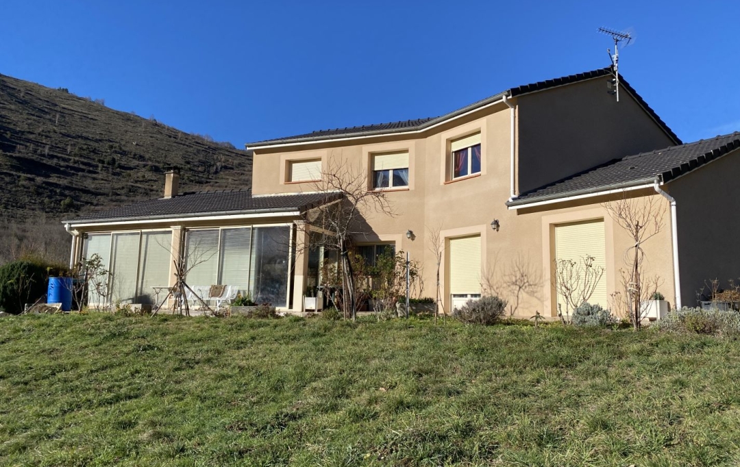 OVALIE IMMOBILIER : Maison / Villa | TARASCON-SUR-ARIEGE (09400) | 216 m2 | 440 000 € 