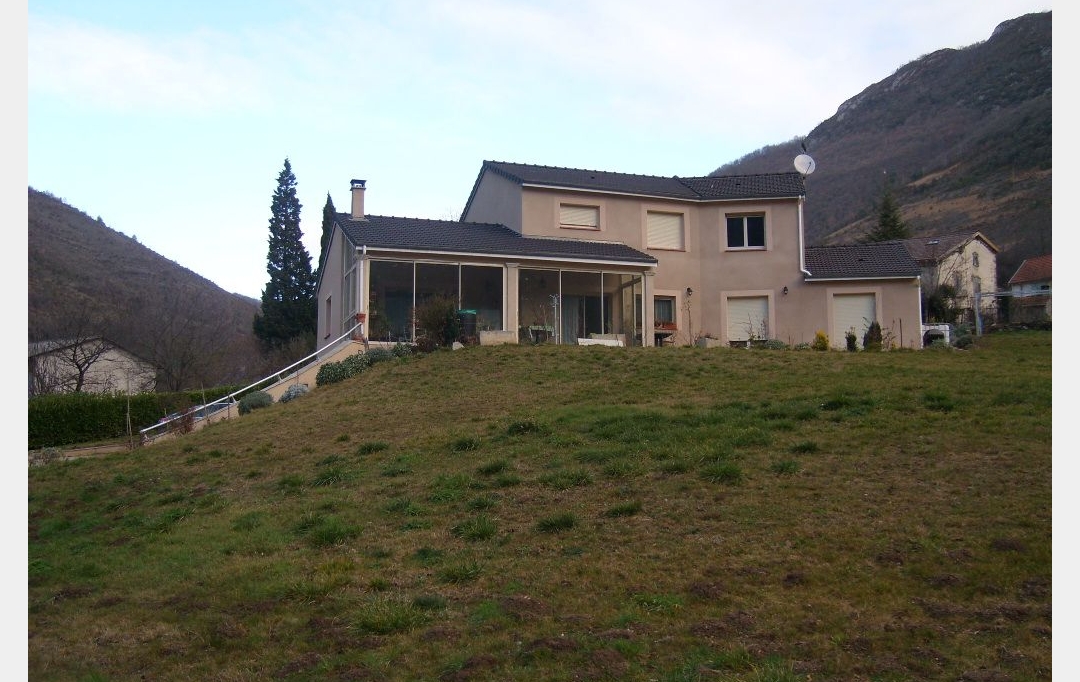 OVALIE IMMOBILIER : Maison / Villa | TARASCON-SUR-ARIEGE (09400) | 216 m2 | 440 000 € 