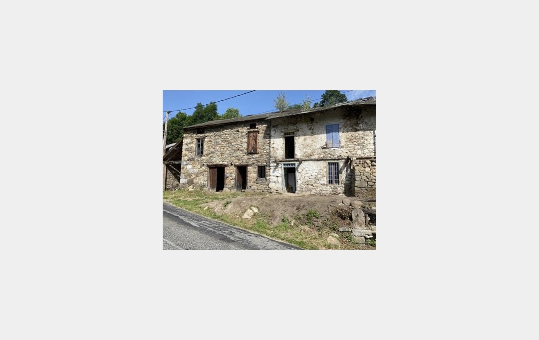 OVALIE IMMOBILIER : Maison / Villa | SAURAT (09400) | 180 m2 | 59 000 € 