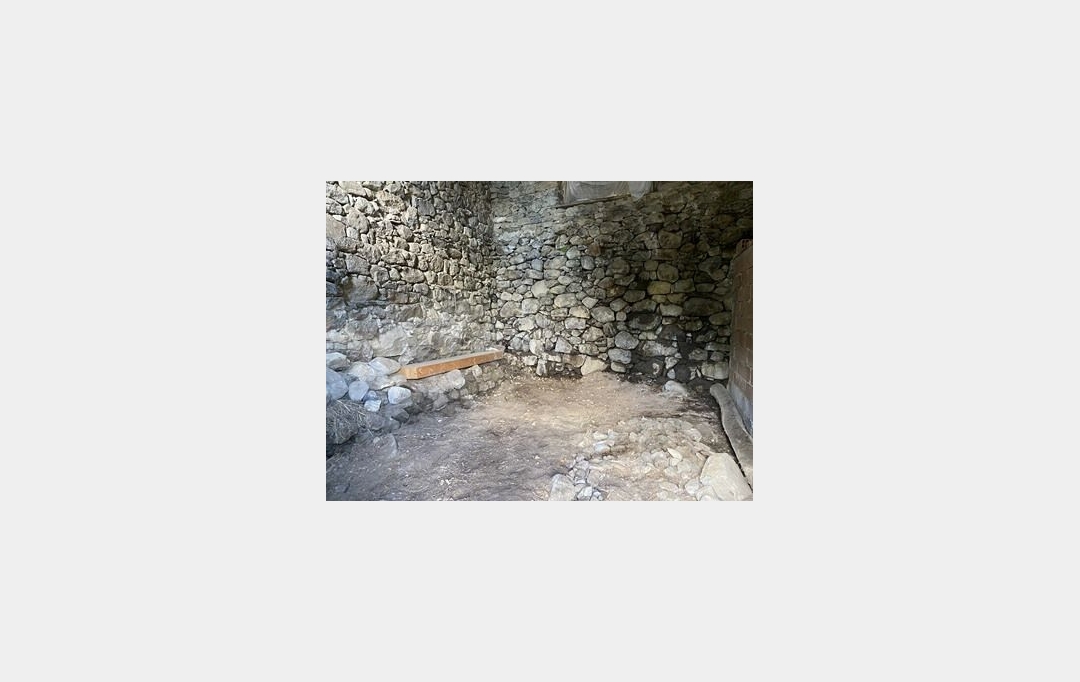 OVALIE IMMOBILIER : Maison / Villa | SAURAT (09400) | 180 m2 | 59 000 € 