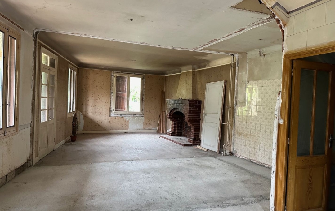 OVALIE IMMOBILIER : Maison / Villa | TARASCON-SUR-ARIEGE (09400) | 138 m2 | 126 000 € 