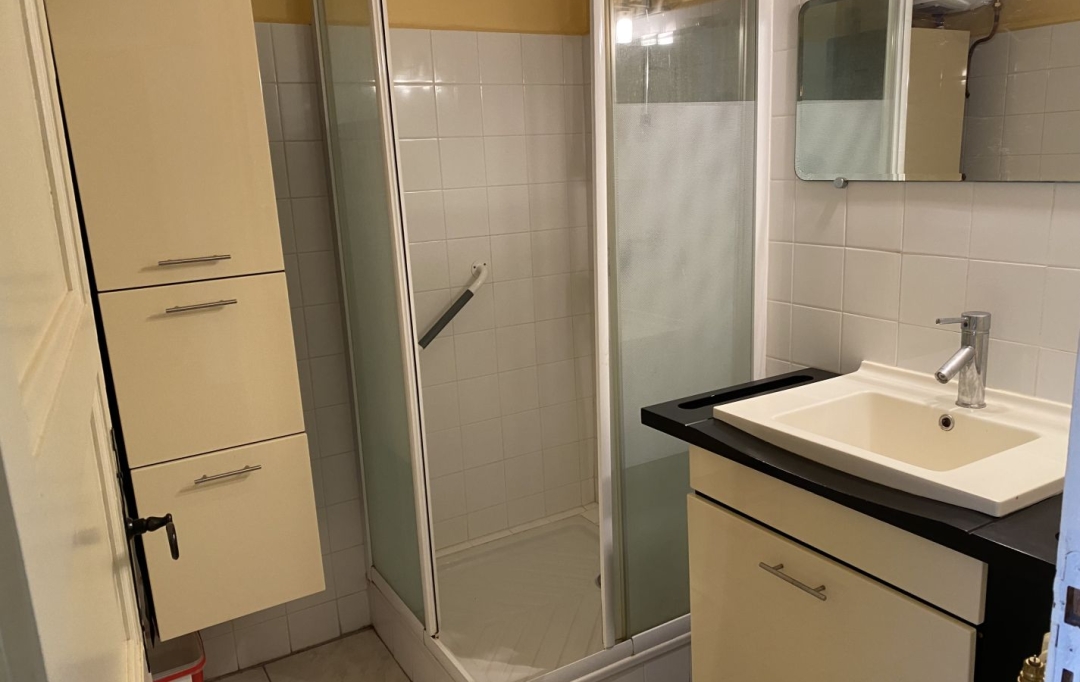 OVALIE IMMOBILIER : House | VILLENEUVE-D'OLMES (09300) | 200 m2 | 165 000 € 