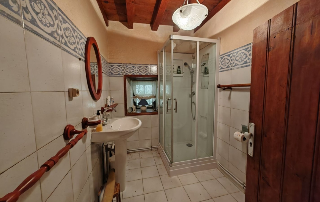 OVALIE IMMOBILIER : House | AX-LES-THERMES (09110) | 137 m2 | 212 800 € 