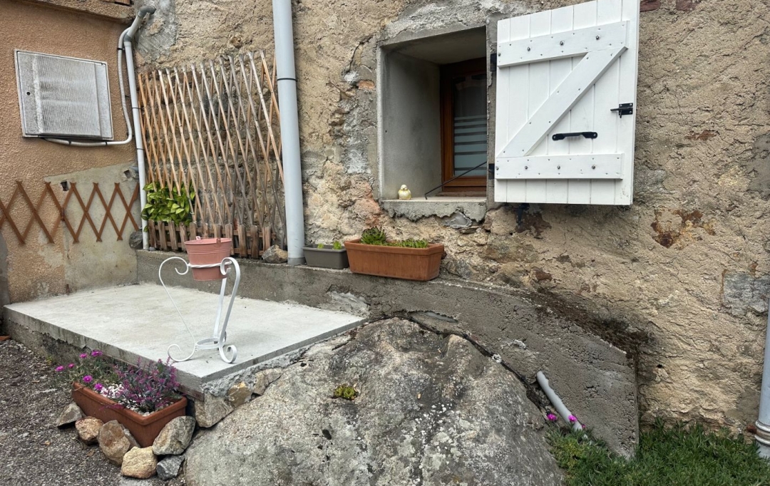 OVALIE IMMOBILIER : Maison / Villa | MERCUS-GARRABET (09400) | 34 m2 | 70 000 € 