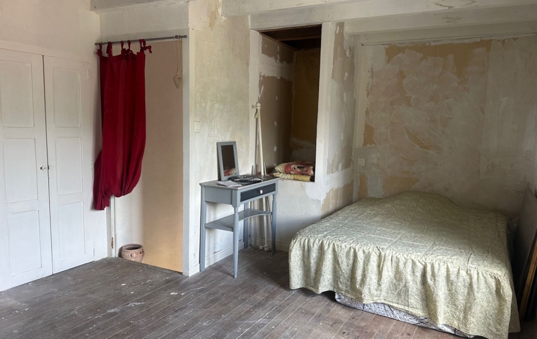 OVALIE IMMOBILIER : Maison / Villa | MERCUS-GARRABET (09400) | 34 m2 | 70 000 € 