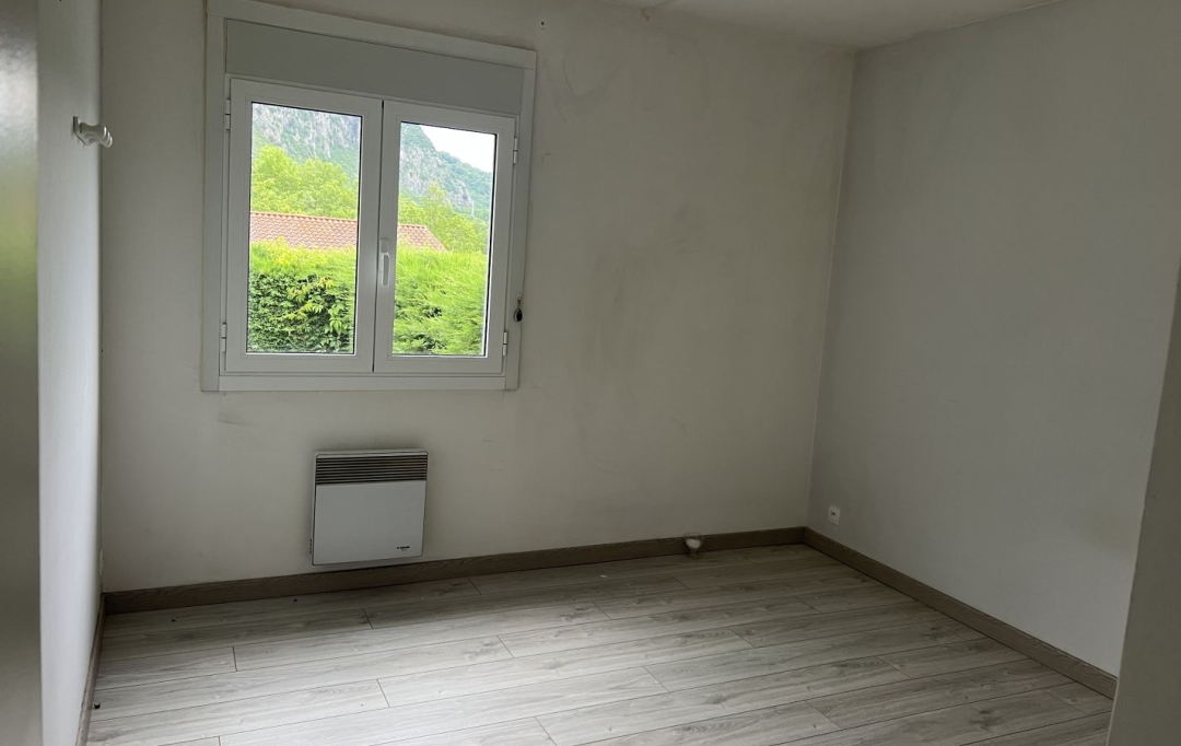 OVALIE IMMOBILIER : Maison / Villa | TARASCON-SUR-ARIEGE (09400) | 99 m2 | 177 000 € 