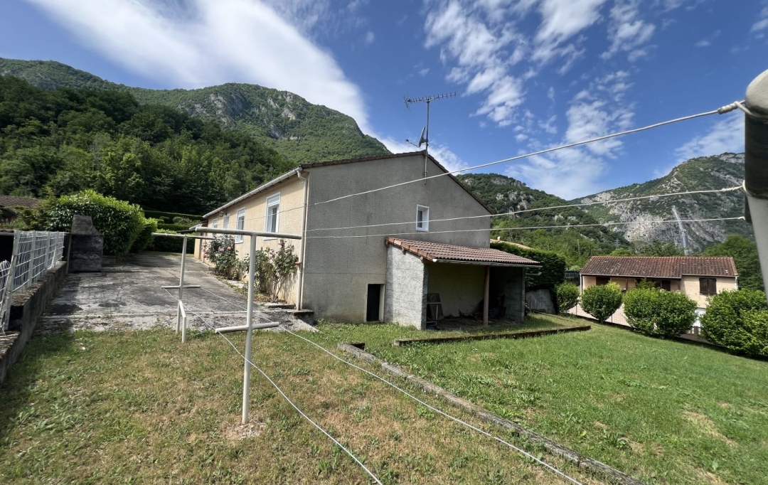 OVALIE IMMOBILIER : Maison / Villa | TARASCON-SUR-ARIEGE (09400) | 99 m2 | 177 000 € 