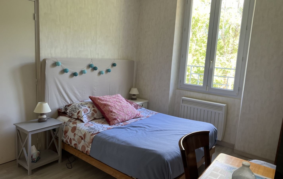 OVALIE IMMOBILIER : House | TARASCON-SUR-ARIEGE (09400) | 174 m2 | 274 000 € 
