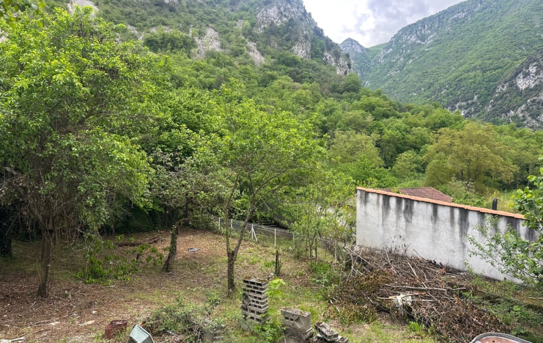 OVALIE IMMOBILIER : House | TARASCON-SUR-ARIEGE (09400) | 50 m2 | 39 000 € 
