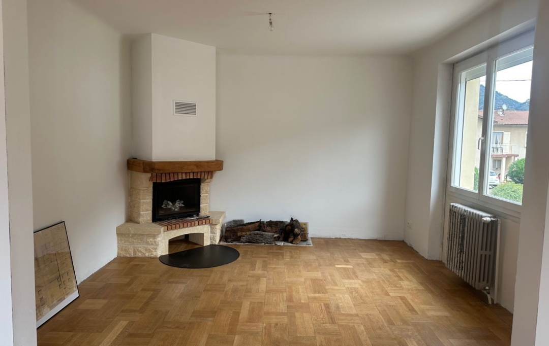OVALIE IMMOBILIER : House | TARASCON-SUR-ARIEGE (09400) | 135 m2 | 235 000 € 