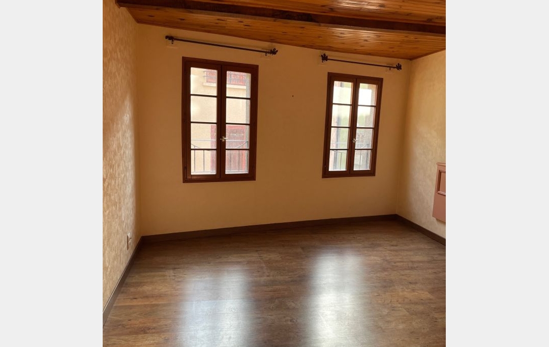 OVALIE IMMOBILIER : Immeuble | TARASCON-SUR-ARIEGE (09400) | 436 m2 | 180 000 € 