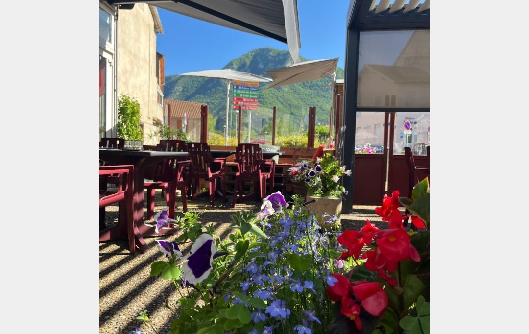 OVALIE IMMOBILIER : Immeuble | TARASCON-SUR-ARIEGE (09400) | 436 m2 | 180 000 € 