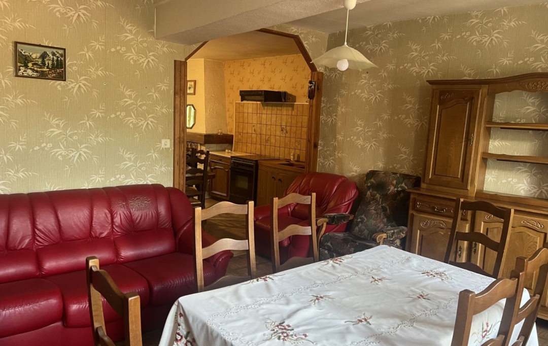 OVALIE IMMOBILIER : House | TARASCON-SUR-ARIEGE (09400) | 80 m2 | 109 900 € 