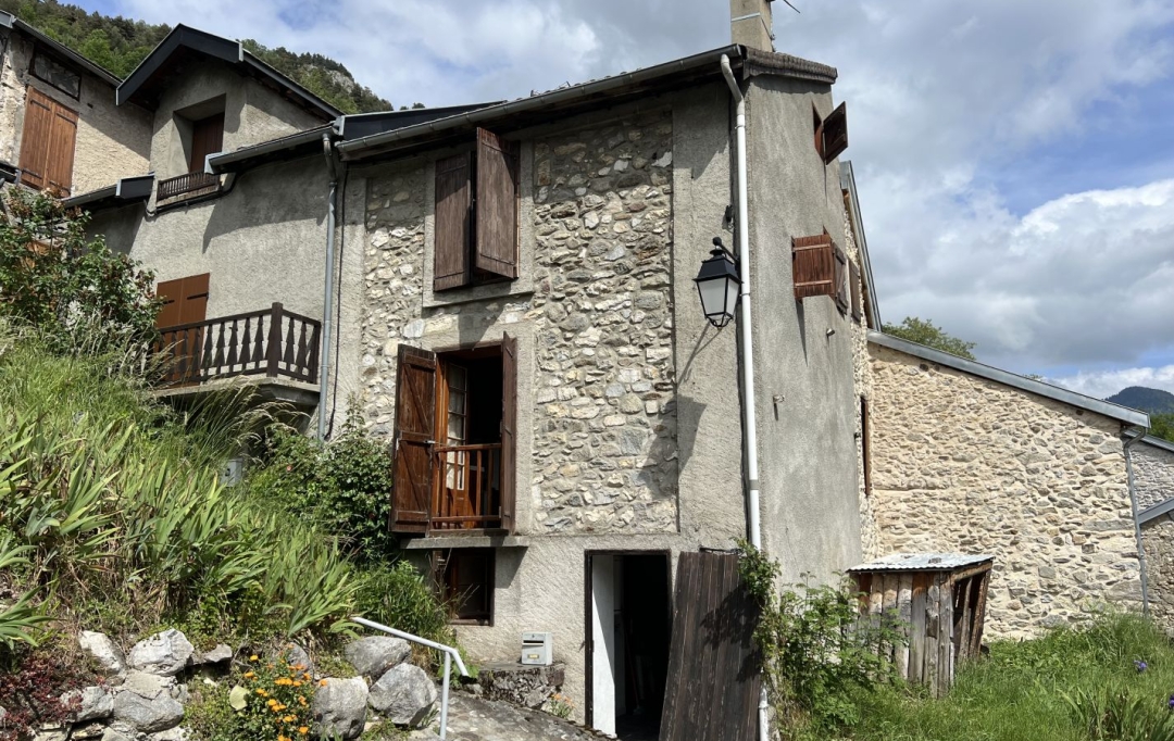OVALIE IMMOBILIER : Maison / Villa | SUC-ET-SENTENAC (09220) | 79 m2 | 90 000 € 