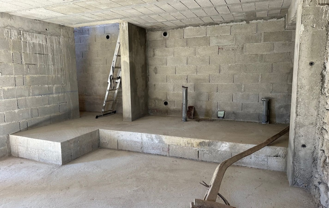 OVALIE IMMOBILIER : House | TARASCON-SUR-ARIEGE (09400) | 180 m2 | 153 000 € 