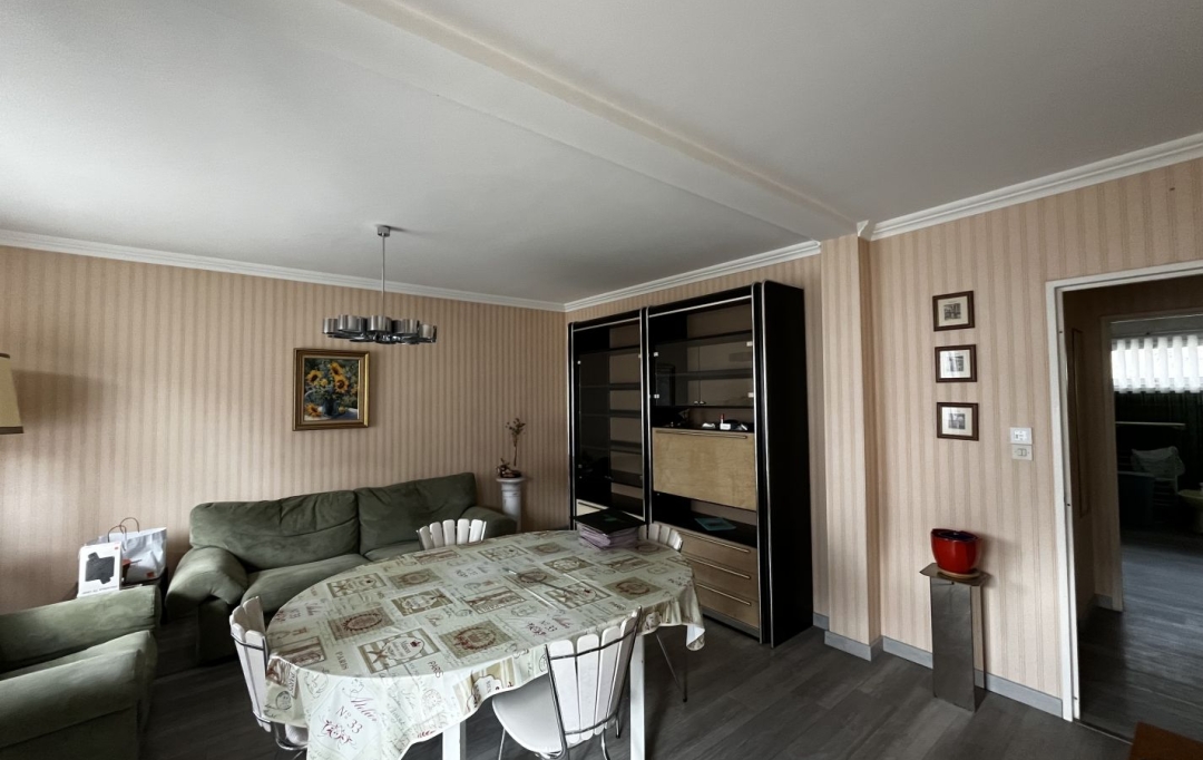 OVALIE IMMOBILIER : Apartment | TARASCON-SUR-ARIEGE (09400) | 76 m2 | 99 000 &euro; 