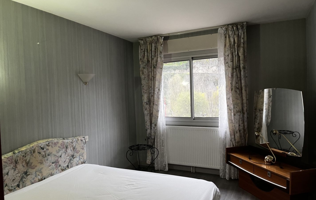 OVALIE IMMOBILIER : Apartment | TARASCON-SUR-ARIEGE (09400) | 76 m2 | 99 000 &euro; 