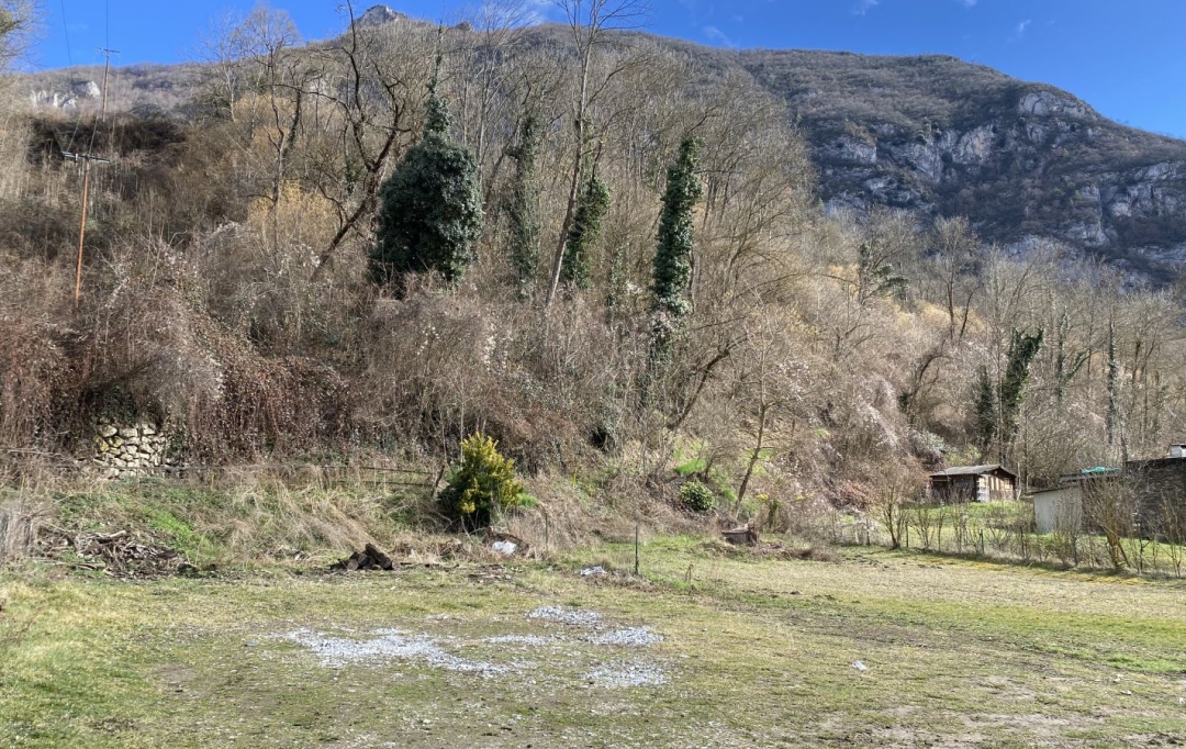 OVALIE IMMOBILIER : House | TARASCON-SUR-ARIEGE (09400) | 57 m2 | 85 000 &euro; 