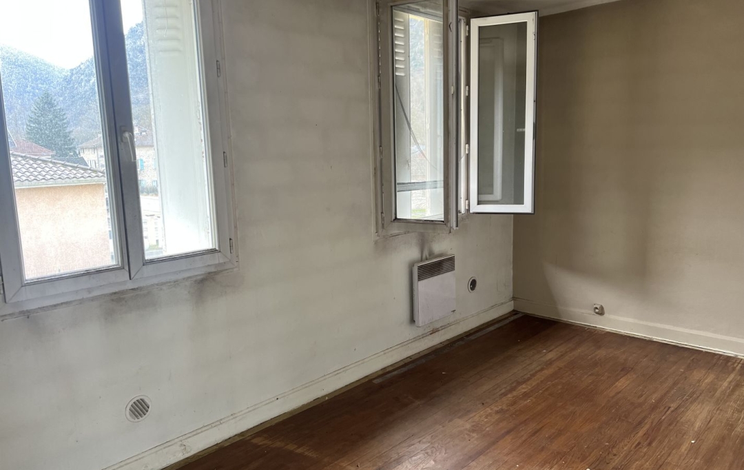 OVALIE IMMOBILIER : House | TARASCON-SUR-ARIEGE (09400) | 57 m2 | 85 000 &euro; 