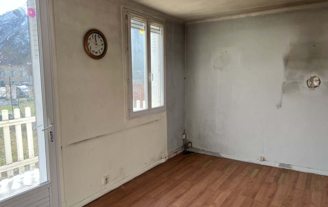 OVALIE IMMOBILIER : House | TARASCON-SUR-ARIEGE (09400) | 57 m2 | 85 000 &euro; 