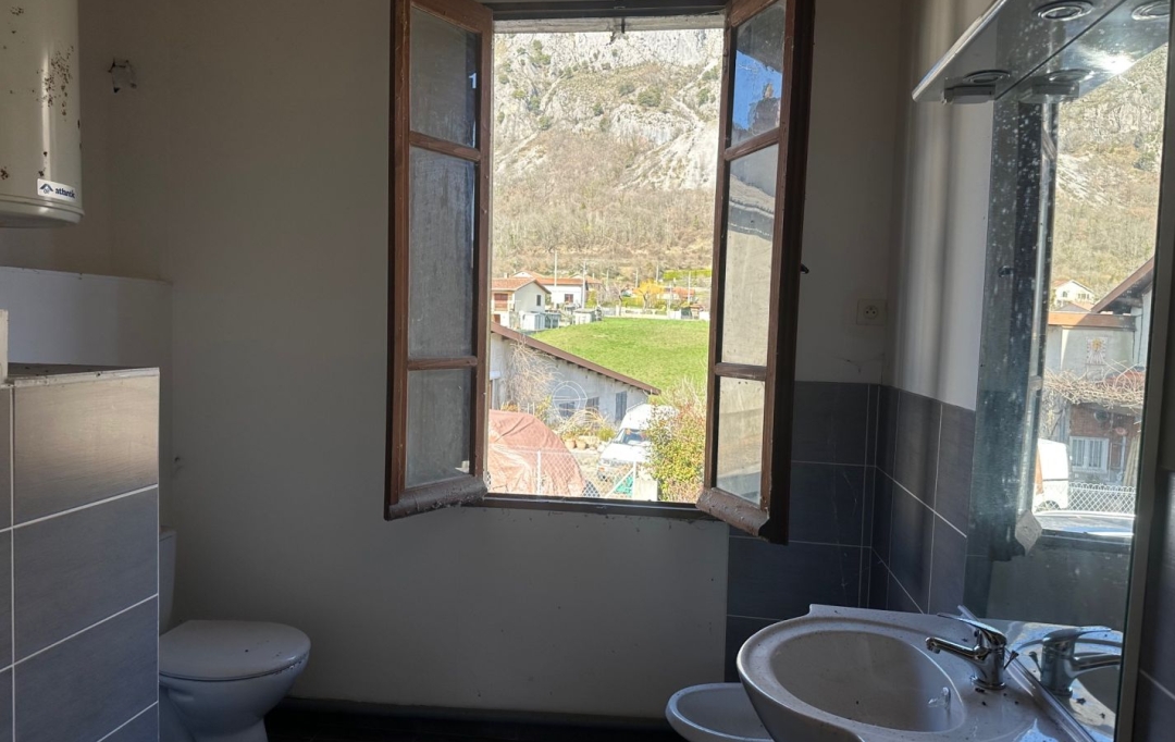 OVALIE IMMOBILIER : Maison / Villa | TARASCON-SUR-ARIEGE (09400) | 62 m2 | 130 500 &euro; 