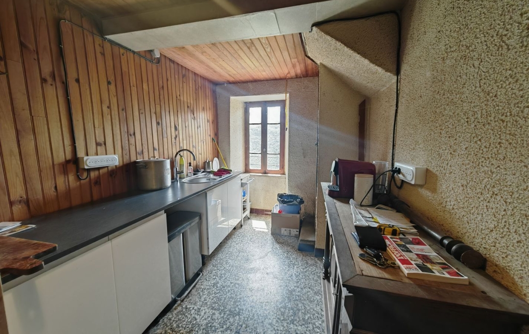 OVALIE IMMOBILIER : Maison / Villa | LUZENAC (09250) | 60 m2 | 50 000 &euro; 