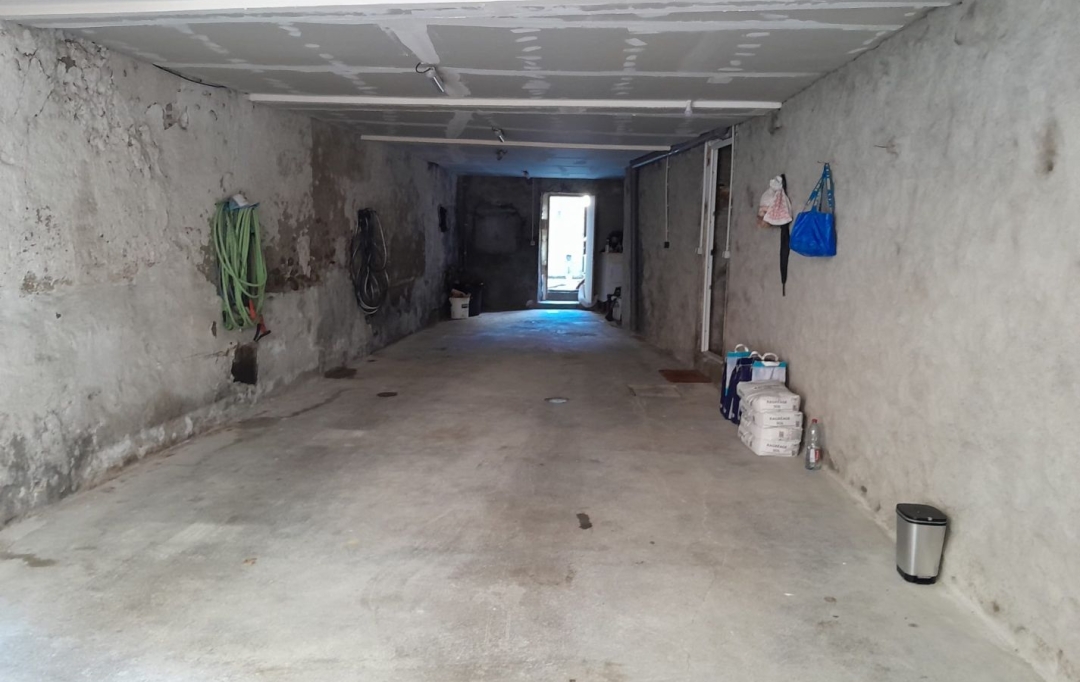 OVALIE IMMOBILIER : Building | TARASCON-SUR-ARIEGE (09400) | 162 m2 | 203 000 &euro; 