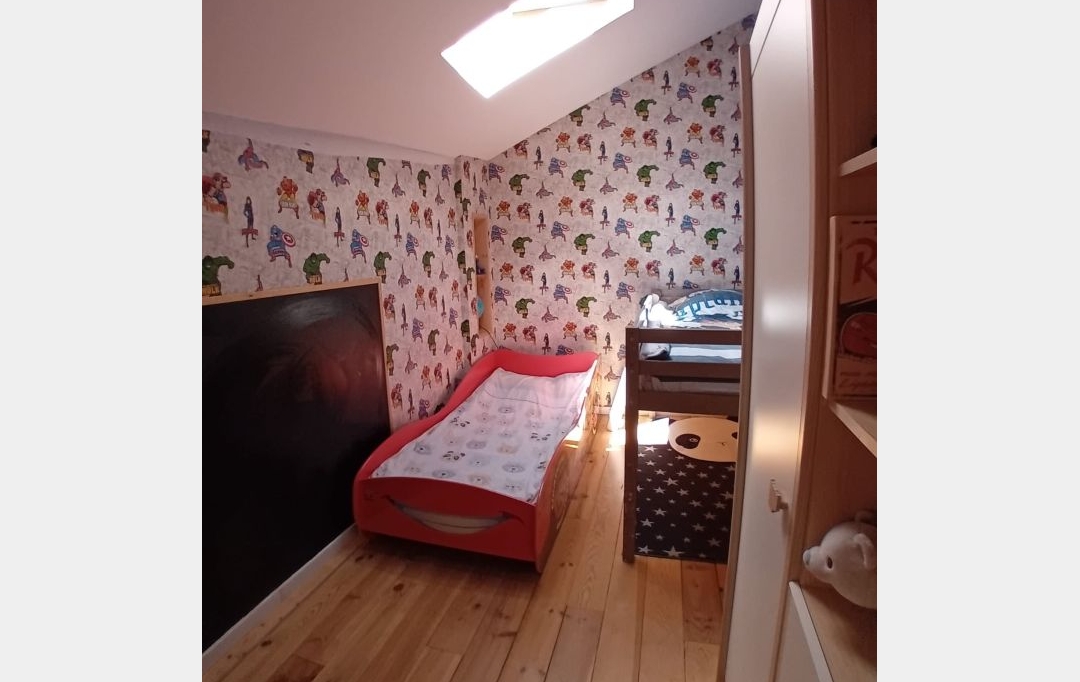 OVALIE IMMOBILIER : Building | TARASCON-SUR-ARIEGE (09400) | 162 m2 | 203 000 &euro; 