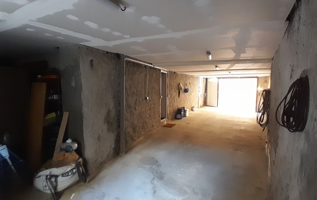 OVALIE IMMOBILIER : Building | TARASCON-SUR-ARIEGE (09400) | 162 m2 | 203 000 &euro; 