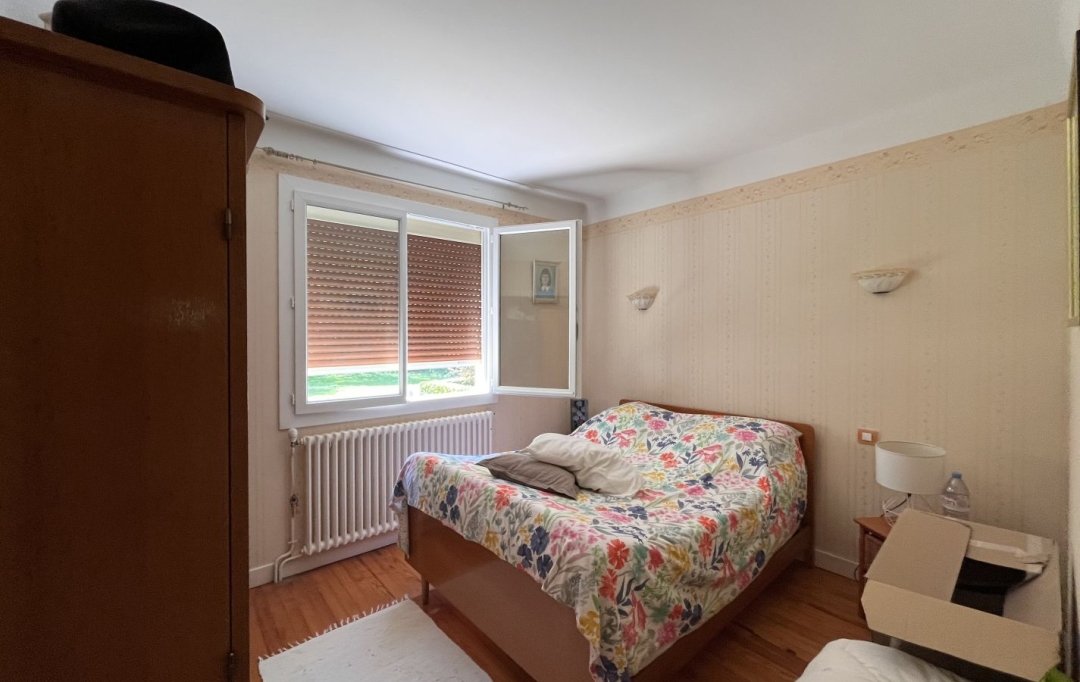 OVALIE IMMOBILIER : Maison / Villa | SINSAT (09310) | 102 m2 | 183 000 &euro; 