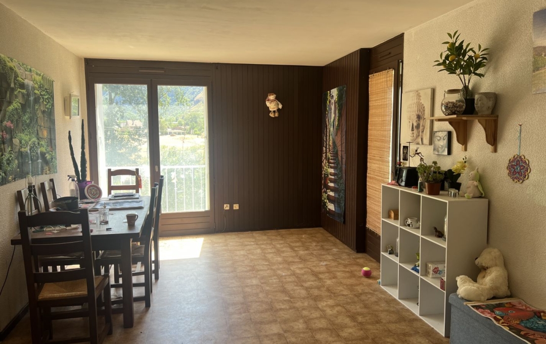 OVALIE IMMOBILIER : Appartement | TARASCON-SUR-ARIEGE (09400) | 91 m2 | 105 000 &euro; 