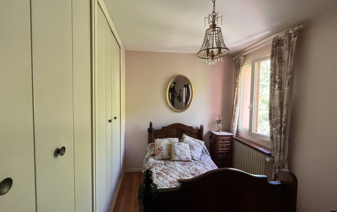 OVALIE IMMOBILIER : House | TARASCON-SUR-ARIEGE (09400) | 60 m2 | 78 000 &euro; 