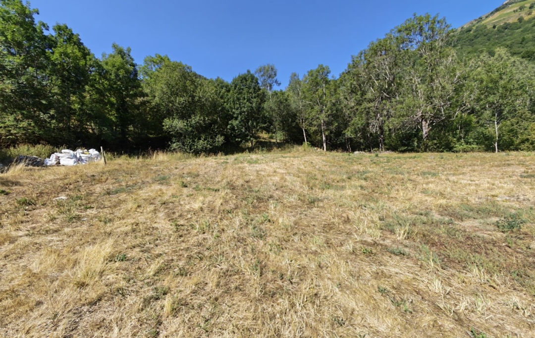 OVALIE IMMOBILIER : Terrain | AX-LES-THERMES (09110) | 0 m2 | 66 670 &euro; 