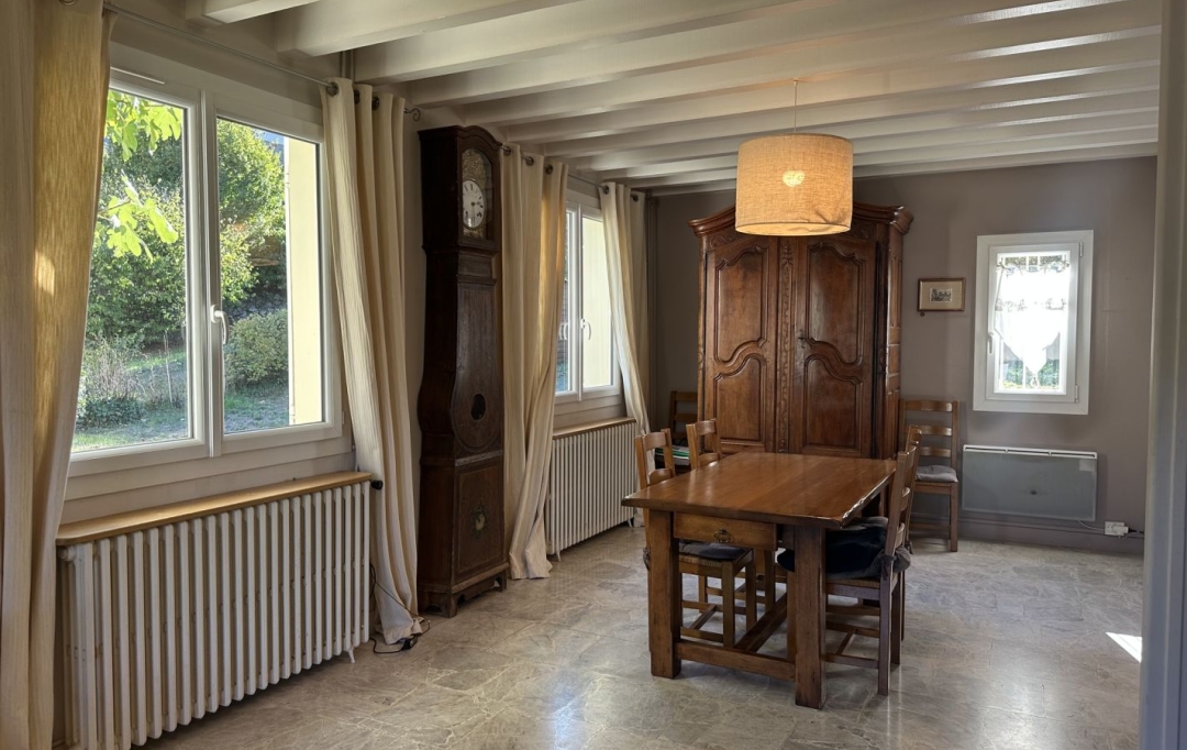 OVALIE IMMOBILIER : Maison / Villa | TARASCON-SUR-ARIEGE (09400) | 131 m2 | 249 000 &euro; 