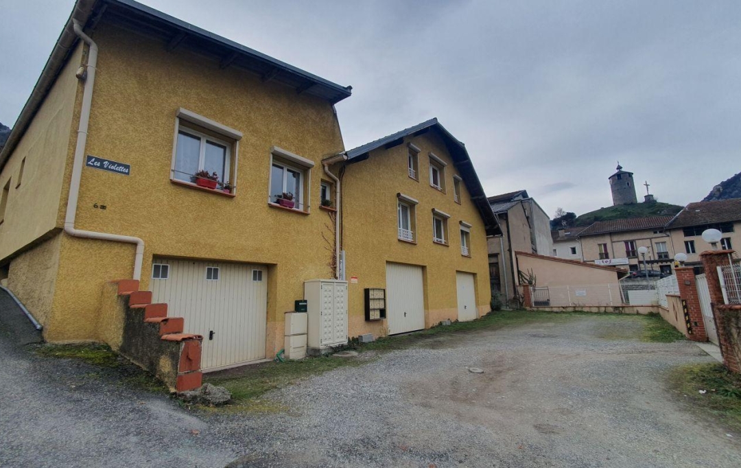 OVALIE IMMOBILIER : Building | TARASCON-SUR-ARIEGE (09400) | 0 m2 | 685 000 € 