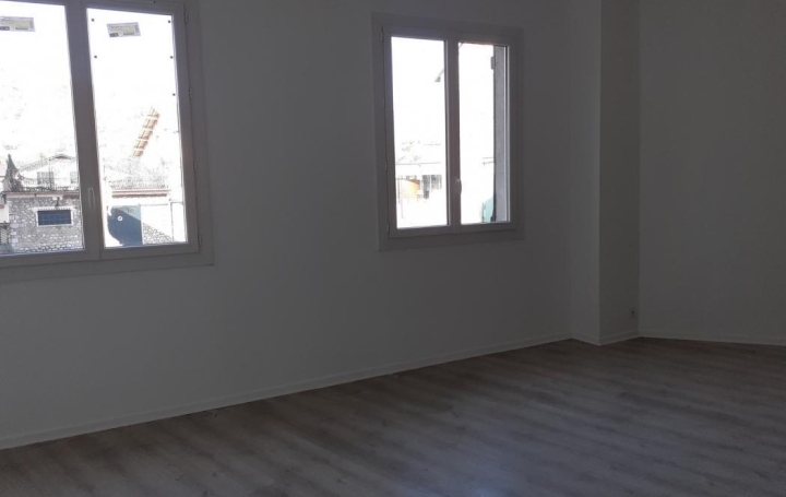 OVALIE IMMOBILIER : Appartement | TARASCON-SUR-ARIEGE (09400) | 85 m2 | 500 € 