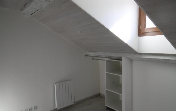 OVALIE IMMOBILIER : Appartement | TARASCON-SUR-ARIEGE (09400) | 26 m2 | 310 € 