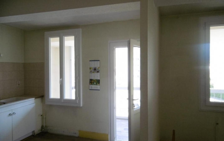 OVALIE IMMOBILIER : Appartement | TARASCON-SUR-ARIEGE (09400) | 68 m2 | 450 € 