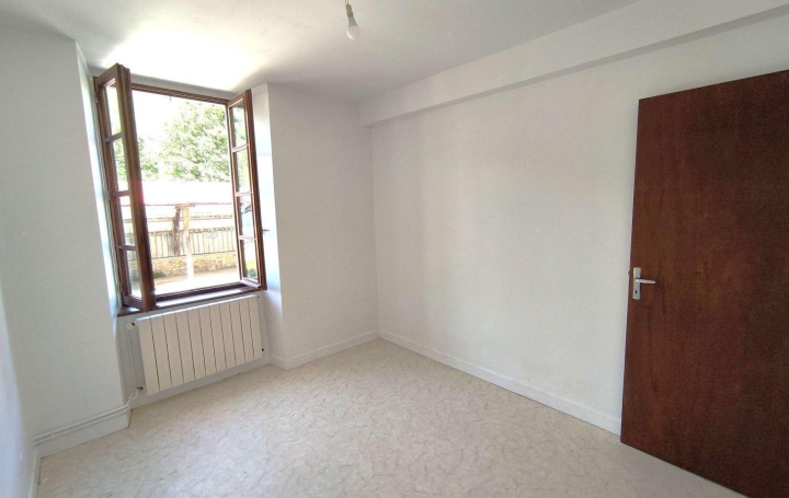 OVALIE IMMOBILIER : Appartement | LUZENAC (09250) | 111 m2 | 690 € 