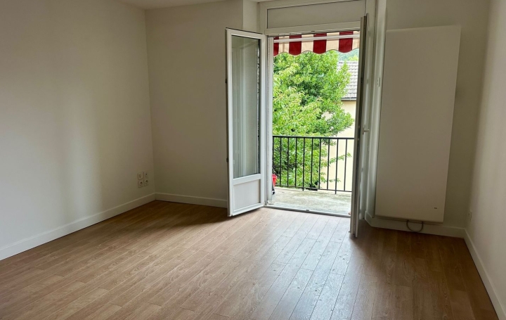  OVALIE IMMOBILIER Apartment | TARASCON-SUR-ARIEGE (09400) | 37 m2 | 490 € 