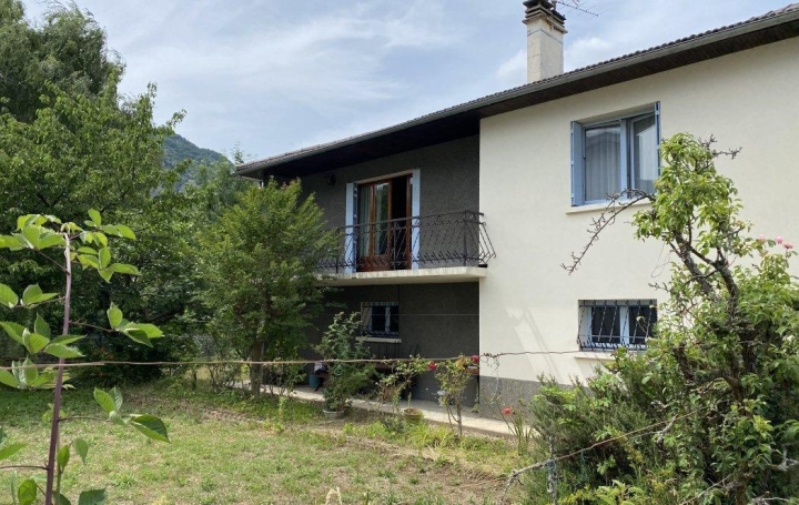 OVALIE IMMOBILIER : House | TARASCON-SUR-ARIEGE (09400) | 175 m2 | 174 000 € 